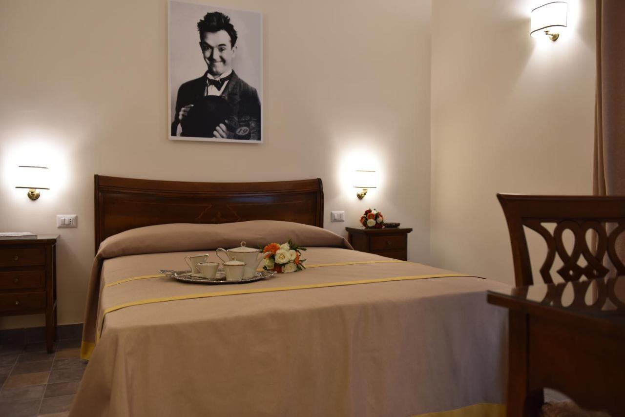 Bed and Breakfast Dimora Conte Di Ruvo Neapol Zewnętrze zdjęcie